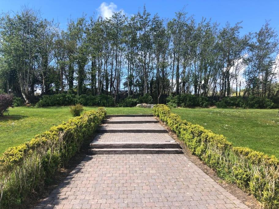 Villa Townhouse Clifden: Located In The Heart Of Connemara Exterior foto